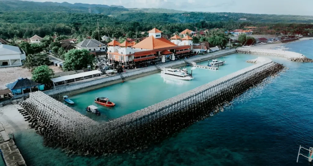 Sampalan Port